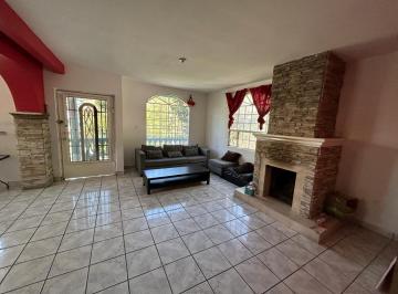 Casa de 4 habitaciones, Tijuana · Casa en Venta Ubicación Periférico a La Altura de Puente de La Fco Villa.