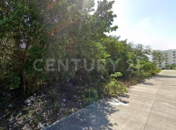 Terreno / Lote · 7372m² · Terreno en Venta, en Playa del Carmen, Quintana Roo.
