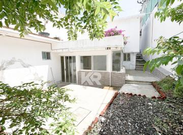 Casa de 3 habitaciones, Cuernavaca · Casa Sola de $2,200.000remodelada, 170 m² Céntrica, Sin Garaje, No Créditos!