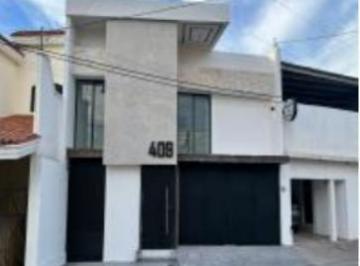Casa · 306m² · 5 Recámaras · 2 Estacionamientos · Casa en Guadalupe