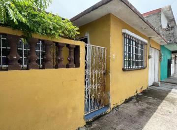 Casa de 4 habitaciones, Veracruz · Casa en Venta en Col. Primero de Mayo. Veracruz, Veracruz