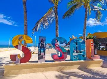Terreno / Lote , Hunucmá · Terreno Frente Al Mar, en Privada de Uso Residencial, en Sisal, Yucatán, Venta