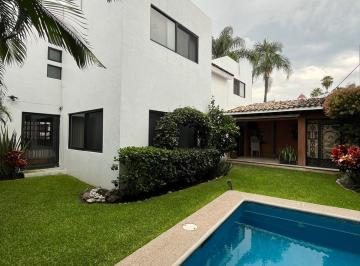 Casa de 4 habitaciones, Cuernavaca · Casa en Fraccionamiento "Forest Hills" Amatitlan