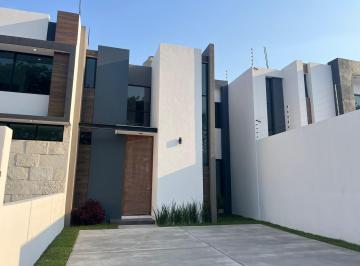 Casa de 2 habitaciones, Colima · Casa en Venta Fraccionamiento Punta Rioja Colima 2 Habitaciones 2 Plantas