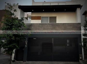 Casa de 4 habitaciones, García · Casa en Venta en García