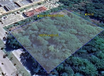 Terreno / Lote · 4401m² · Terreno Comercial o Cdis en Venta 4,400 m² en Av Maxuxac