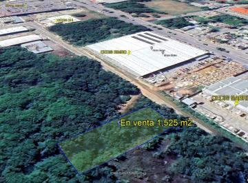 Terreno / Lote · 1525m² · Terreno en Venta 1,525 m² Uso Industrial, Cdis o Comercial en Chetumal