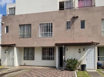 Casa en condominio · 118m² · 3 Recámaras · 1 Estacionamiento · Venta de Casa en Condominio en Fraccionamiento Paseos de Lerma