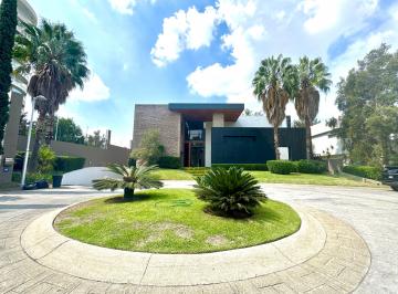 Casa en condominio de 3 habitaciones, Zapopan · Casa en Zotogrande en Venta