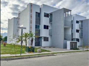 Departamento de 2 habitaciones, Puerto Vallarta · Departamento en Renta en Azul Península, Puerto Vallarta