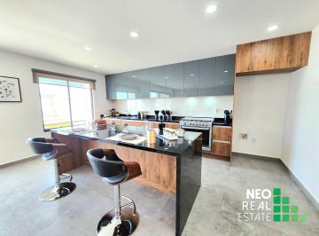 Departamento de 4 habitaciones, El Marqués · Townhouse con Terraza y Espacios Amplios en Venta en Zakia
