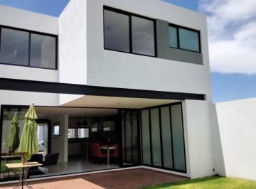Casa de 3 habitaciones, Querétaro · Casa en Venta en El Nuevo Refugio Querétaro