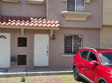 Casa en condominio de 2 habitaciones, Cuautitlán Izcalli · Urbi Montecarlo Renta Casa de 2 Niveles