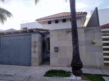 Casa de 3 habitaciones, León · Hermosa Casa en Venta de 1 Planta San Ángel