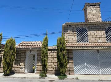 Casa , Saltillo · Se Vende Casa en Jardines del Lago