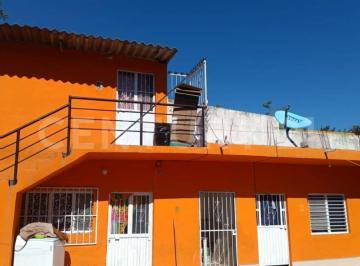 Casa · 168m² · 7 Recámaras · 3 Estacionamientos · Venta Inmueble Productivo en Manzanillo Colima