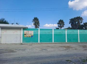 Rancho · 700m² · 2 Recámaras · 8 Estacionamientos · Rancho en Venta en Villas Campestres