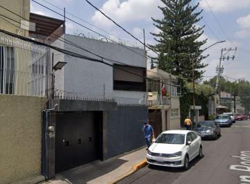 Casa de 2 habitaciones, Coyoacán · Casa en Venta en Cholula, Hipódromo, Cuauhtémoc.