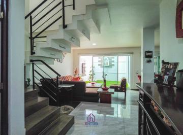 Casa de 4 habitaciones, Tlajomulco de Zúñiga · Casa en Venta de 4 Habitaciones, Terraza, Sala de Cine, Jardin