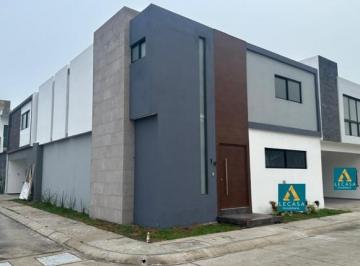 Casa de 3 habitaciones, Alvarado · Casa con Alberca en Lomas del Mar,700 m de Playa