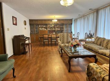 Casa · 353m² · 4 Recámaras · 2 Estacionamientos · Casa en Venta, Las Águilas