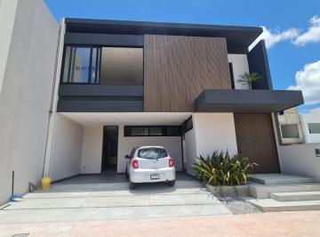 Casa de 4 habitaciones, Tuxtla Gutiérrez · Casa en Venta, Residencial Puerta de Hierro, Tuxtla Gutierrez, Chiapas