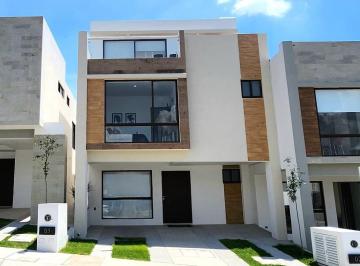 Casa · 161m² · 3 Recámaras · 2 Estacionamientos · Casa Romina Zibata