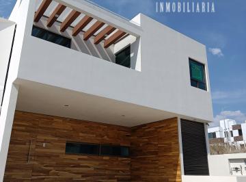 Casa de 3 habitaciones, Morelia · Casa en Venta Fracc. Lomalta Tres Marías $4,950,000