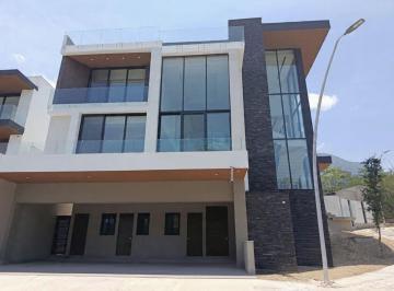 Casa de 4 habitaciones, Monterrey · Casa en Venta en Sierra Alta - Carretera Nacional Zona Sur