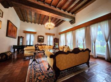 Casa de 4 habitaciones, Atizapán de Zaragoza · Vive El Encanto Colonial Mexicano Hermosa Residencia de Una Sola Planta