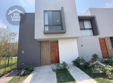 Casa en condominio · 115m² · 3 Recámaras · 2 Estacionamientos · Casa en Venta Condominio en Zakia Zona Zire