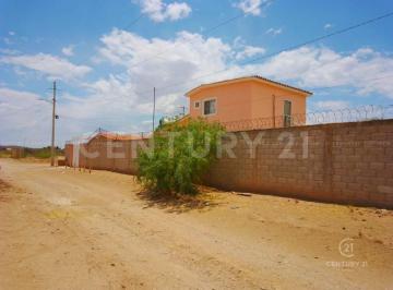 Casa · 200m² · 2 Recámaras · 2 Estacionamientos · Huerta en Venta en Bosques de San Jeronimo, Aldama Chih.