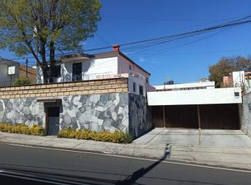 Casa de 8 habitaciones, La Magdalena Contreras · Se Vende Inmueble con Tres Casas.