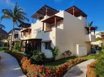 Casa · 3 Recámaras · 2 Estacionamientos · Casa en Acapulco Diamante