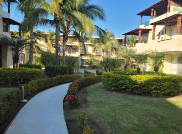 Casa · 4 Recámaras · 2 Estacionamientos · Hermosa Casa Privada 4r en Terrasol Diamante