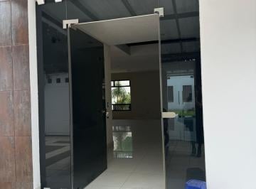 Casa de 3 habitaciones, Celaya · Venta de Casa en Arboledas 2a Secc. Celaya
