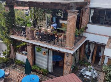 Casa · 1526m² · 4 Recámaras · 2 Estacionamientos · Casa en Venta en Bosque de Jazmines