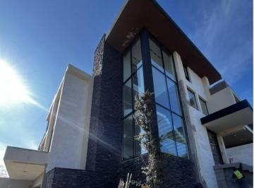 Casa · 1073m² · 4 Recámaras · Residencia en Venta en Sierra Alta 10o Sector Carretera Nacional Monterrey Nuevo León