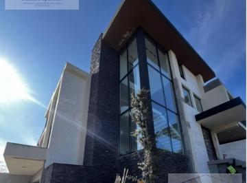 Casa · 1073m² · 4 Recámaras · Residencia en Venta en Sierra Alta 10o Sector Carretera Nacional Monterrey Nuevo León