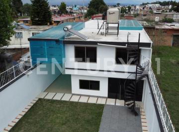 Casa · 420m² · 6 Recámaras · 4 Estacionamientos · Venta de Casa en Puebla, Huejotzingo.