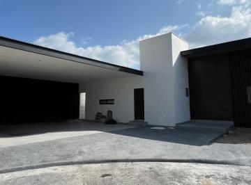 Casa de 3 habitaciones, Monterrey · Casa en Venta en Aires del Vergel Zona Carretera Nacional