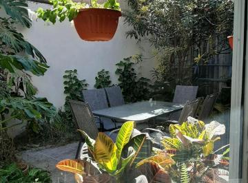 Casa de 8 habitaciones, Guadalajara · Casa en Renta Jardines del Bosque