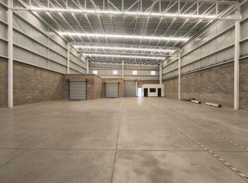 Bodega comercial , Tlajomulco de Zúñiga · Bodega Industrial en Renta 886 m² Parque Industrial Santa Cruz de Las Flores Jal