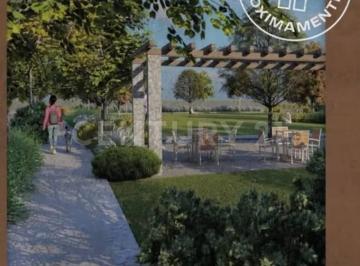 Casa · 284m² · 4 Recámaras · 2 Estacionamientos · Venta de Casa Nueva Al Norte de Saltillo