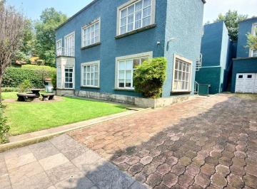 Casa de 3 habitaciones, Miguel Hidalgo · Casa en Venta Para Remodelar con Jardín en Las Lomas de Chapultepec - (4)