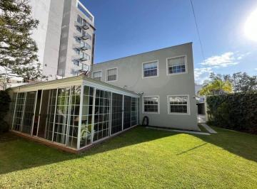 Casa de 5 habitaciones, Guadalajara · Se Renta Casa Ideal Para Oficinas en Providencia