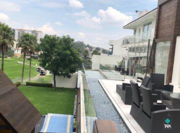 Casa · 1125m² · 5 Recámaras · 8 Estacionamientos · Casa en Bosque Real Irreal con Excelente Vista