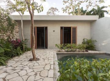 Casa de 2 habitaciones, Mérida · Venta Hermosa Casa Estilo Colonial con Alberca Centro Merida