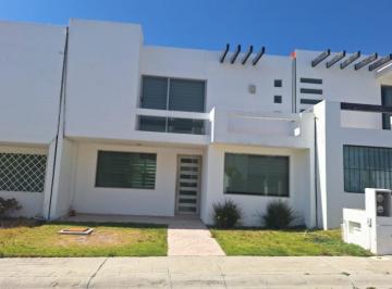 Casa de 3 habitaciones, Pachuca · Casa en Venta Cerca de Zona Plataeada 4 Recamaras Equipada Privada Jardines de La Hacienda