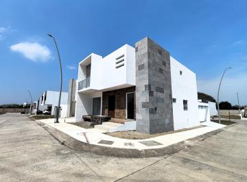 Casa · 188m² · 3 Recámaras · 2 Estacionamientos · Casa en Venta en Lomas del Dorado Boca del Río Veracruz
